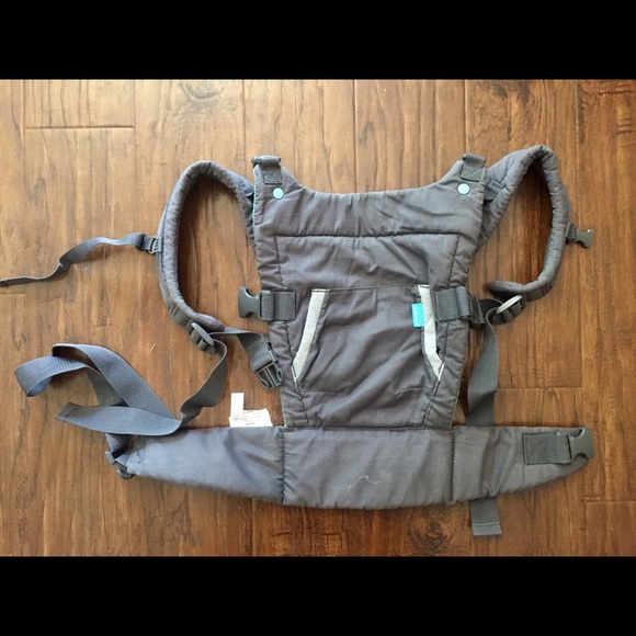 Infantino Baby Carrier - Picture 2 of 6